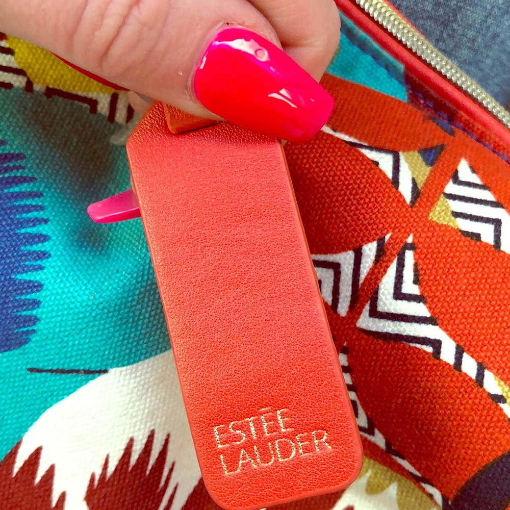 Medium sized make up bag